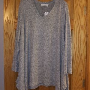 Workshop asymmetric sweater